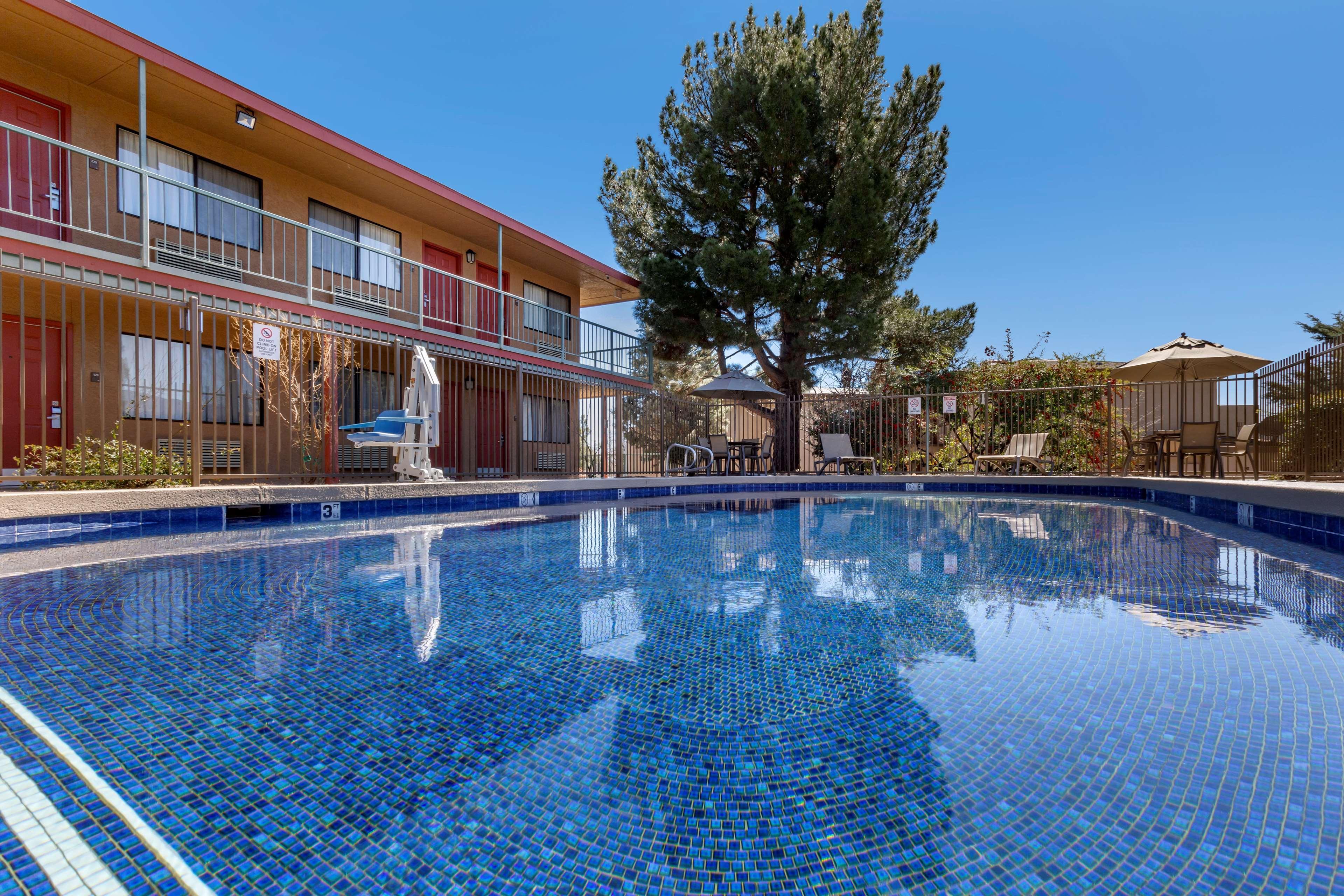 Best Western Cottonwood Inn Екстер'єр фото