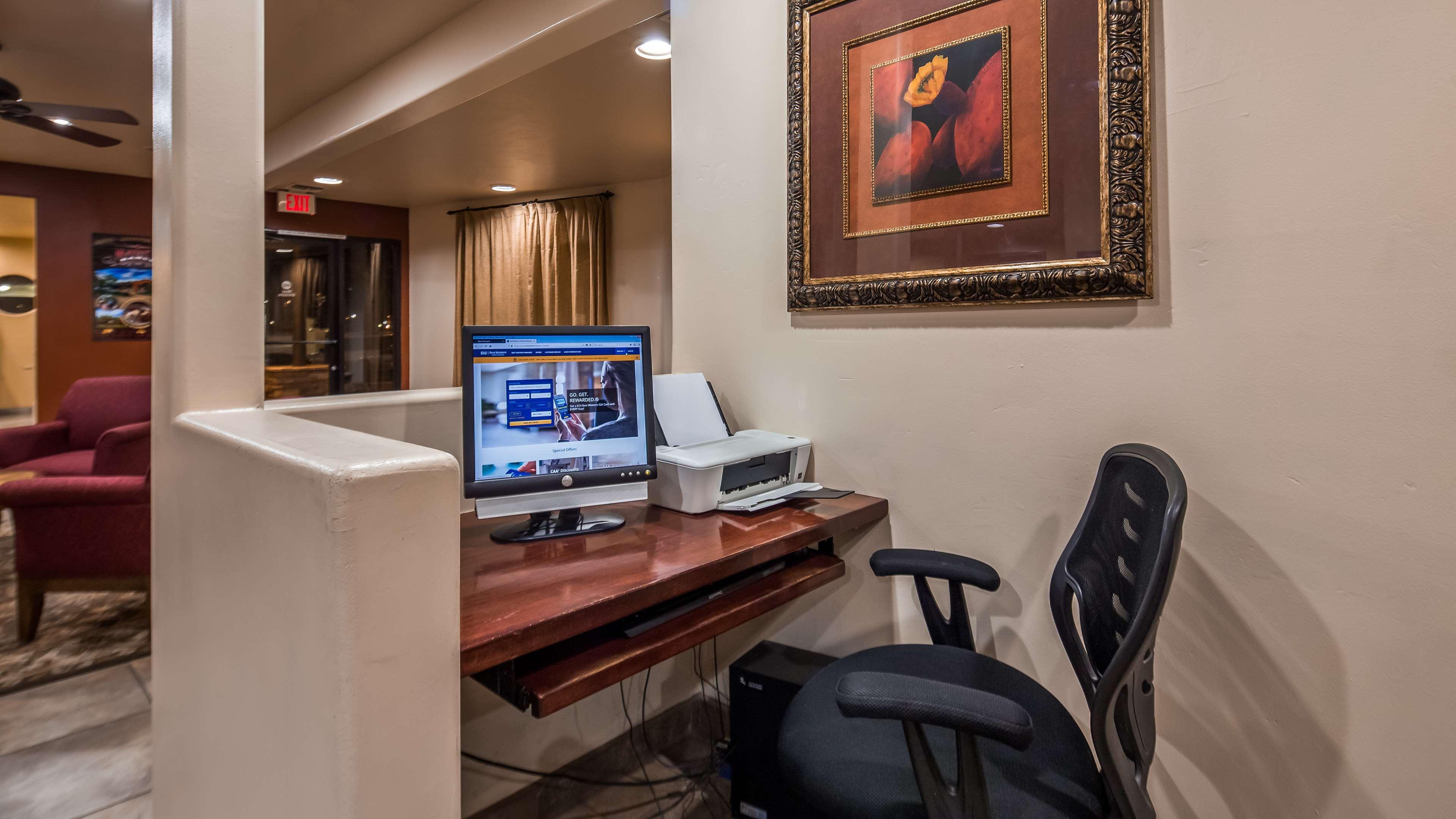 Best Western Cottonwood Inn Екстер'єр фото