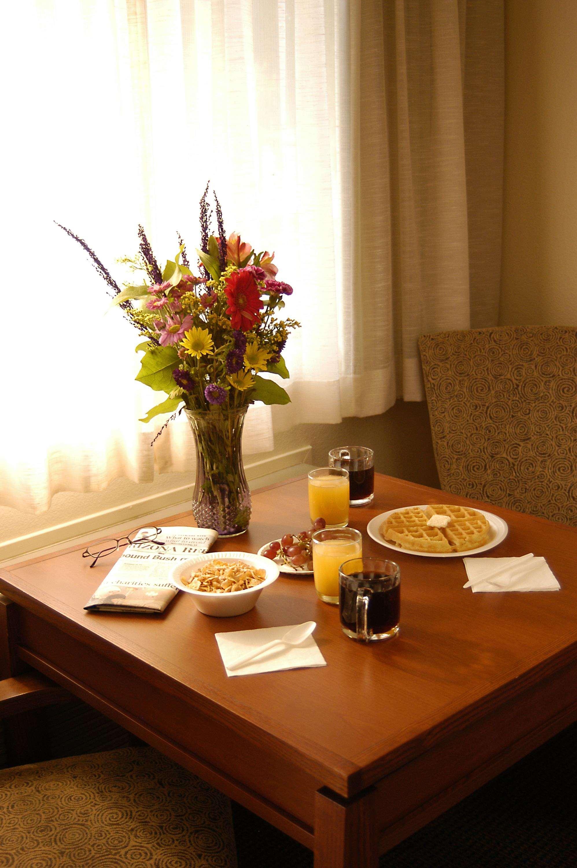 Best Western Cottonwood Inn Екстер'єр фото
