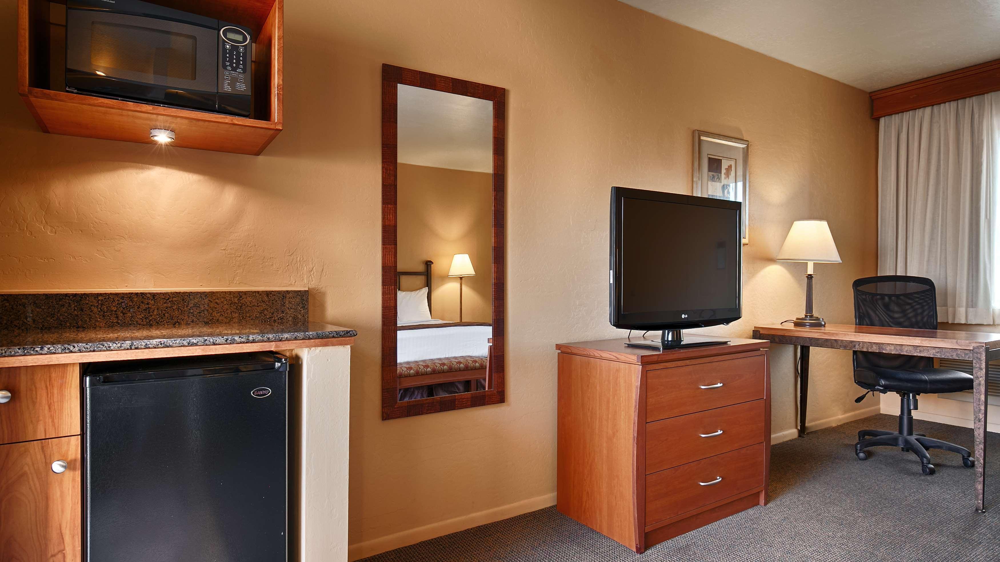 Best Western Cottonwood Inn Екстер'єр фото